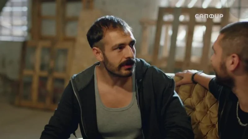 Кадры из сериала Моя левая сторона 7 серия 1 сезон (2020)